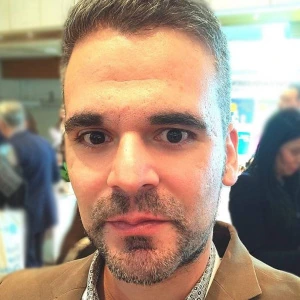 Κούτσιας Γιάννης - Καθηγητής Μικροβιολογίας Τροφίμων στο instateacher.gr