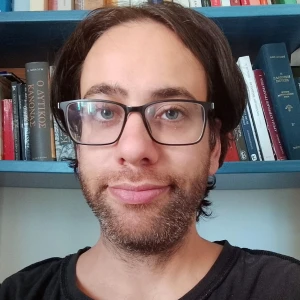 Μαλλιαρός Σάββας - Δάσκαλος Αρμονίου στο instateacher.gr