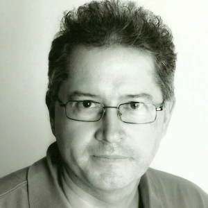 Μενδρινός Νίκος - Δάσκαλος Μορφολογίας στο instateacher.gr