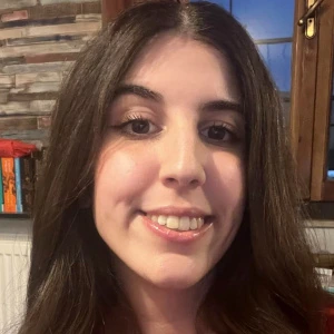 Δούβου Γιώτα - Καθηγήτρια Αγγλικών στο instateacher.gr