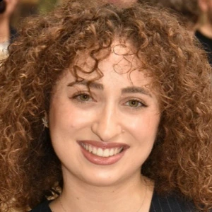 Κούρτη Γεωργία - Καθηγήτρια Μαθηματικών στο instateacher.gr