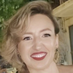 Ζαρκαδούλα Ασημίνα - Καθηγήτρια Γαλλικών στο instateacher.gr