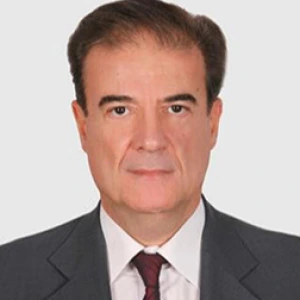 Ζηκόπουλος Ευστράτιος - Καθηγητής Γεωπολιτικής Ανάλυσης στο instateacher.gr