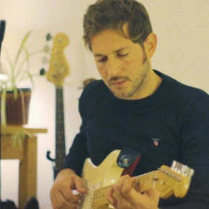 Γούσιος Ιωάννης - Δάσκαλος Ακουστικής Κιθάρας στο instateacher.gr