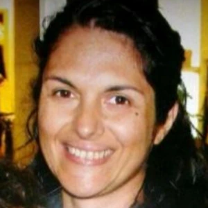 Κανέλλου Κατερίνα - Καθηγήτρια Γαλλικών στο instateacher.gr