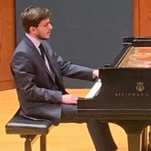 Πίγκας Βασίλειος - Δάσκαλος Πιάνου στο instateacher.gr