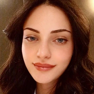 Πετράκη Αναστασία  - Δασκάλα Yoga στο instateacher.gr