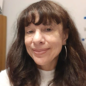 Λαδόβρεχη Ιωάννα - Καθηγήτρια Αγγλικών στο instateacher.gr