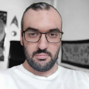 Ζαγκλιβέρης Δημήτρης - Καθηγητής ChatGPT στο instateacher.gr