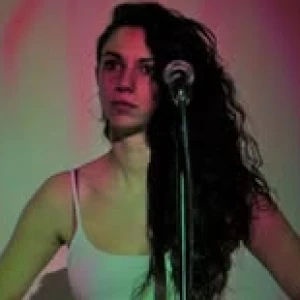 Αθητάκη Μαρίσα - Δασκάλα Αυτοσχεδιασμού στο instateacher.gr