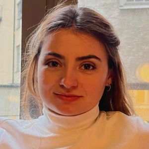 Σταυροπούλου Ελίνα - Καθηγήτρια Γερμανικών στο instateacher.gr