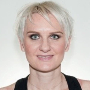 Ψωμιάδου Ειρήνη - Καθηγήτρια Αγγλικών στο instateacher.gr