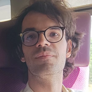 Σουραής Αλέξανδρος - Καθηγητής Linux στο instateacher.gr