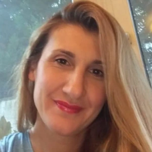 Γουναρίδη Χαρά - Δασκάλα Προπαιδείας στο instateacher.gr