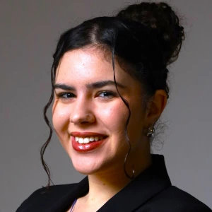 Ζαφείρη Ελένη - Καθηγήτρια Πληροφορικής στο instateacher.gr