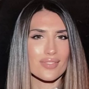 Λάζαρη Αλίκη Ιλιάνα - Καθηγήτρια Αγγλικών στο instateacher.gr