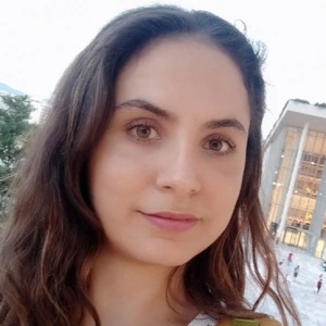 Μπουσμπούκη Ελένη - Καθηγήτρια Αγγλικών στο instateacher.gr