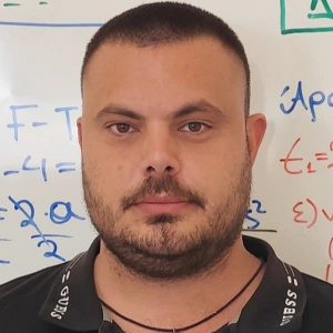 Μακρυγιάννης Κωνσταντίνος - Καθηγητής Φυσικής στο instateacher.gr