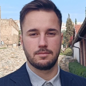 Σαραμαντίτς Παύλος - Δάσκαλος Τένις στο instateacher.gr