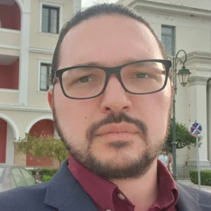 Γεωργιόπουλος Φίλιππος - Καθηγητής Φυσικής στο instateacher.gr