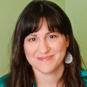 Κουρούπη Μαρία - Καθηγήτρια Έκθεσης στο instateacher.gr