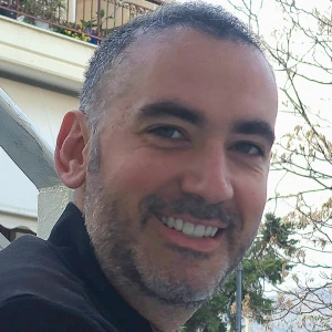 Κουμαρέλλας Αθανάσιος - Καθηγητής Αρχαίων Ελληνικών από Μετάφραση στο instateacher.gr