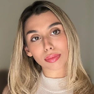 Βολοτσάκη Μαρία - Καθηγήτρια Γερμανικών στο instateacher.gr