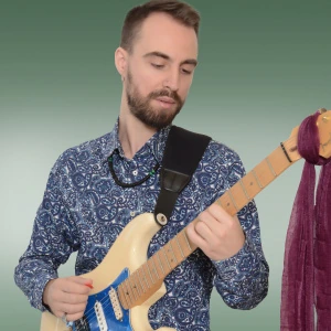 Κυριαζής Νίκος - Δάσκαλος Αντίστιξης στο instateacher.gr