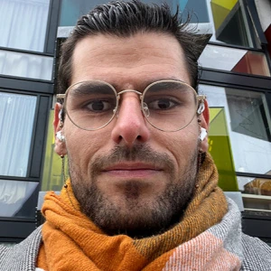 Ράπτης Χρήστος - Καθηγητής Ρωσικών στο instateacher.gr