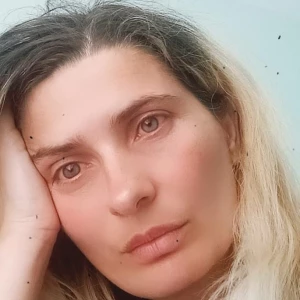 Τομάζου Ειρήνη - Καθηγήτρια Ισπανικών στο instateacher.gr