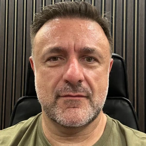 Καραΐσκος Βασίλειος - Καθηγητής Έκθεσης στο instateacher.gr