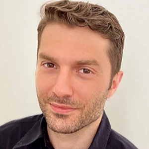 Βαρύτης Πάρης - Καθηγητής Μαθηματικών στο instateacher.gr