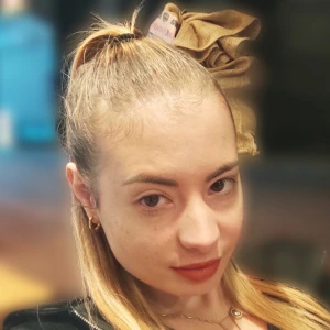 Νικολάου Χριστίνα - Καθηγήτρια Μαθηματικών στο instateacher.gr