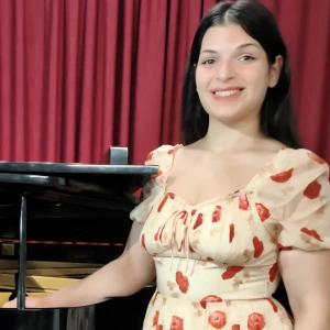 Σκαρλάτου Σοφία - Δασκάλα Μονωδίας στο instateacher.gr