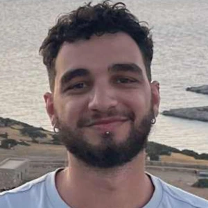 Τσιτσιριδάκης Ευάγγελος - Καθηγητής Φυσικής στο instateacher.gr