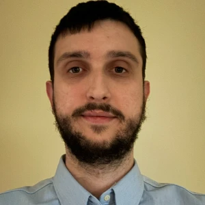 Αχείμαστος Ζώης - Καθηγητής Γαλλικών στο instateacher.gr