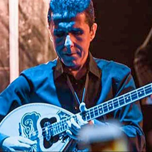 Κούκος Άρης - Δάσκαλος Μπουζουκιού στο instateacher.gr