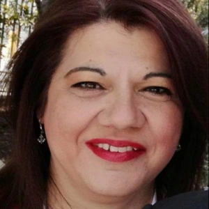 Χαραλαμποπούλου Αγγελική - Καθηγήτρια Ιταλικών στο instateacher.gr