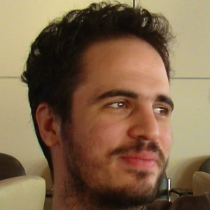 Ιατρού Χρήστος - Καθηγητής Μαθηματικών στο instateacher.gr