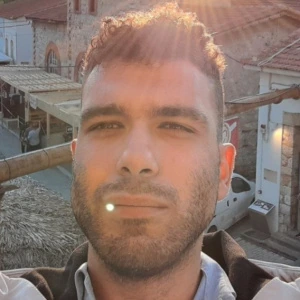 Rantouan Achmet - Καθηγητής Visual Basic στο instateacher.gr