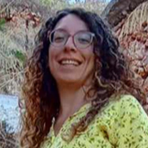 Θειακοδημήτρη Ιωάννα - Καθηγήτρια Έκθεσης στο instateacher.gr