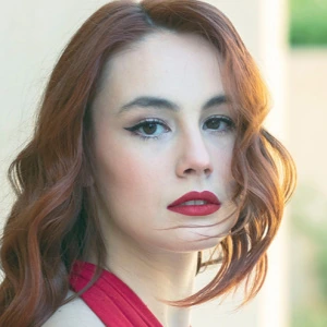 Κοσσυβάκη Γεωργιάννα - Καθηγήτρια Χημείας στο instateacher.gr