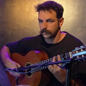Νικητόπουλος Ιωάννης - Δάσκαλος Ακουστικής Κιθάρας στο instateacher.gr