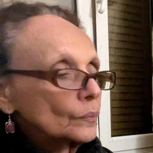 Monte-Santo Viviane - Καθηγήτρια Γαλλικών στο instateacher.gr