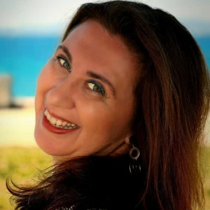 Ανδρεαδέλλη Μαρία - Καθηγήτρια Αγγλικών στο instateacher.gr