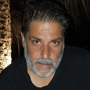  Ξενιάδης Νίκος - Καθηγητής Μαθηματικών στο instateacher.gr