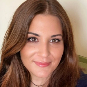 Μπούτρη Βίκυ - Καθηγήτρια Αραβικών στο instateacher.gr