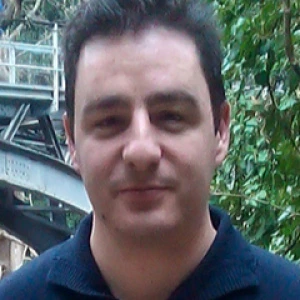 Παπανδρέου Σταύρος - Καθηγητής Φυσικής στο instateacher.gr