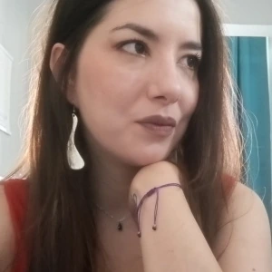 Γκέτση Γεωργία  - Καθηγήτρια Νέων Ελληνικών στο instateacher.gr