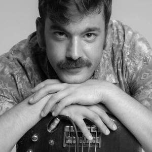 Μπαρούτας Δημήτρης - Δάσκαλος Μπάσου στο instateacher.gr